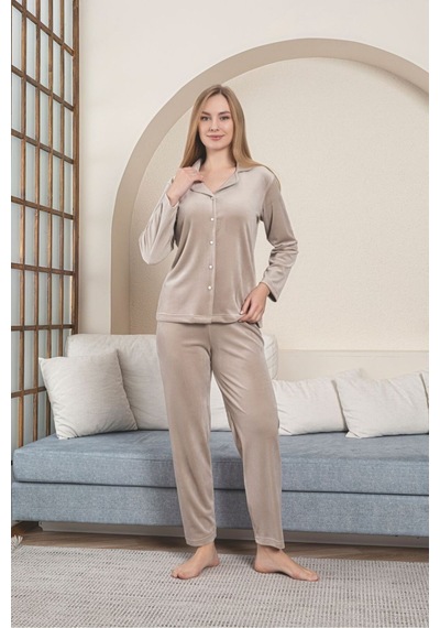 Kırmızı Renk Boydan Düğmeli Kadın Kadife Pijama Takımı Taş