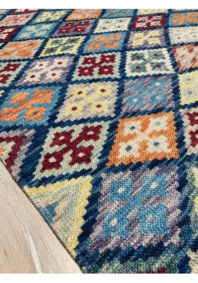 Tuğra Etnik Desenli Alt Kısmı Dokuma Kilim 160x230 Ebatlı