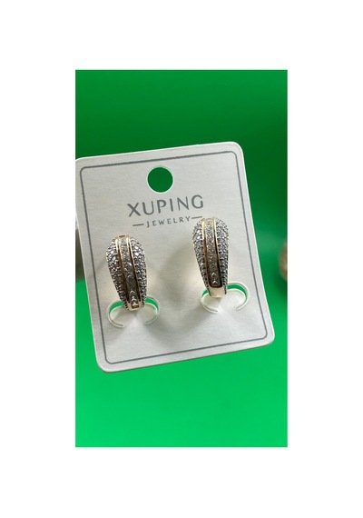 Xuping Rose Gold Renginde Zirkon Taş İşlemeli Şık Tasarım Çelik Kadın Küpe Altın