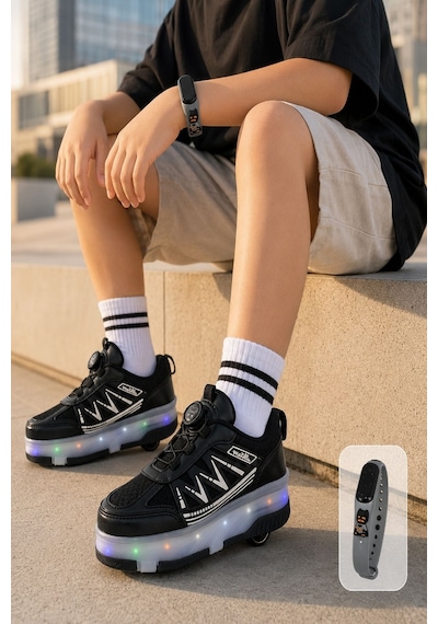 Muggo Skate Çocuk Işıklı Patenli Tekerlekli Sneaker Spor Ayakkabı Siyah