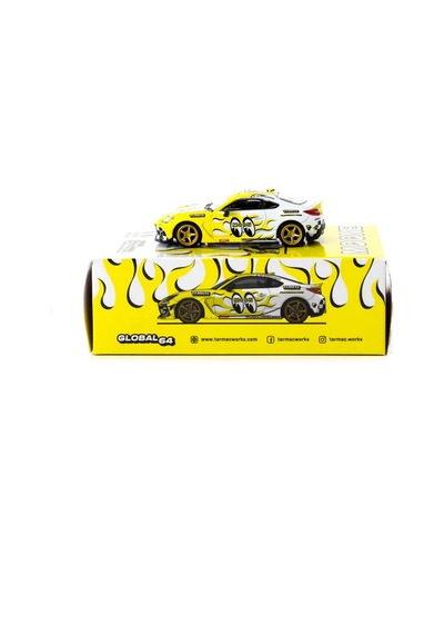Tarmac Works 1/64 Toyota Gr86 Mooneyes