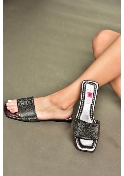 Fox Shoes P820038614 Platin Kalın Bantlı Sim Detaylı Kadın Terlik