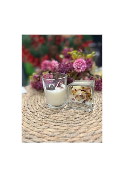 2'li Set Kokulu Mum, Kare Ve Silindir Mum, Çiçek Kokulu, Beyaz, 5 X 5-7 Cm Diğer