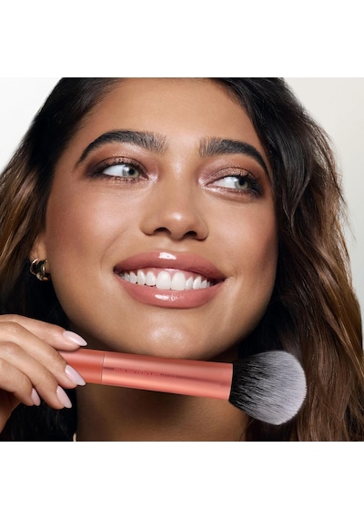 Real Techniques Ultra Peluş Pudra Makyaj Fırçası, Pudra, Bronzlaştırıcı Ve Allık, Şeffaf, Yapılabilir Kapsama Alanı, Büyük, Kabarık Pudra Fırçası, Vegan, Zulümsüz Ve Sentetik Kıllar, 1 Adet