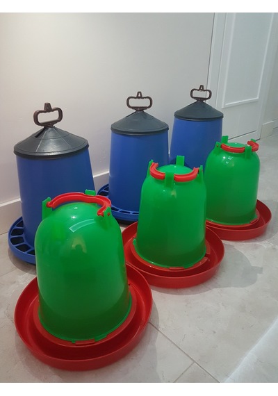 3 Adet Tavuk 15 Kg Yemlik 3 Adet 10 Lt  Suluk