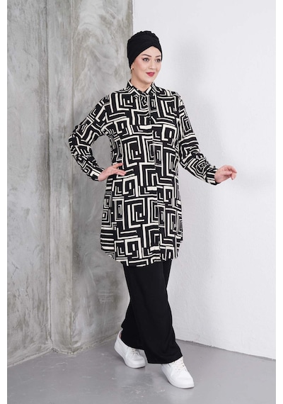 Polologin Butik Beyaz Labirent Çizgili Tunik Ve Siyah Pantolon Takım Çok Renkli