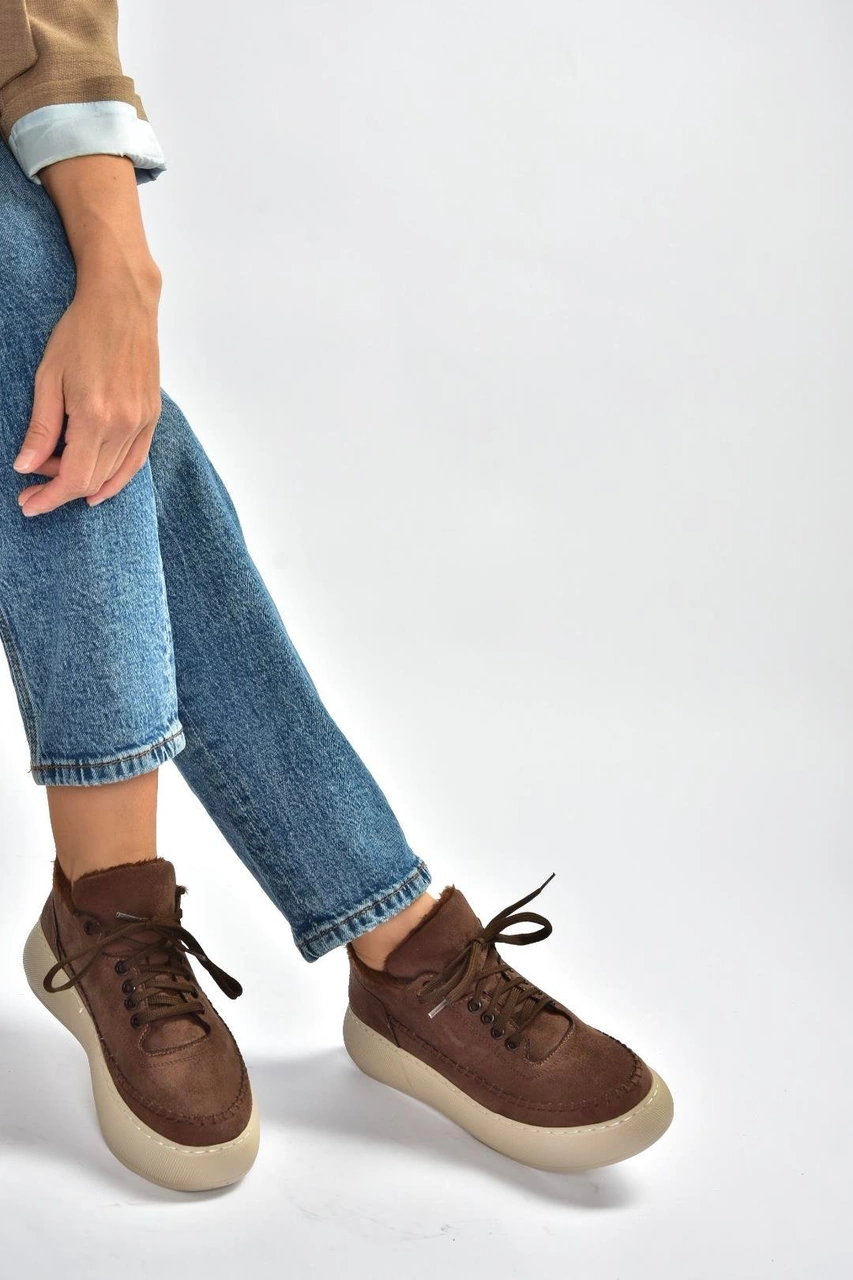 Fox Shoes T811845302 Kahverengi Süet Kalın Tabanlı Kadın Ayakkabı Kahverengi-süet