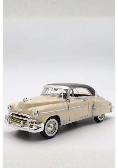 Bej 1:24 Ölçek Die Cast İnce Detay 1950 Chevy Bel Air Oyuncak Metal Klasik Koleksiyon Model Araba Çok Renkli