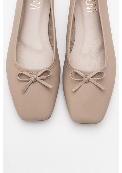 Luvishoes Luvi Shoes Sosa Bej Cilt Hakiki Deri Küt Burunlu Fiyonklu Kadın Babet Ayakkabı Bej Cilt