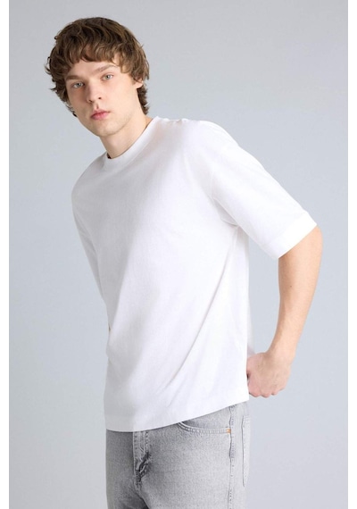Defacto %100 Pamuk Loose Fit Beyaz Tişört G4728ax26smwt34 Beyaz-wt34