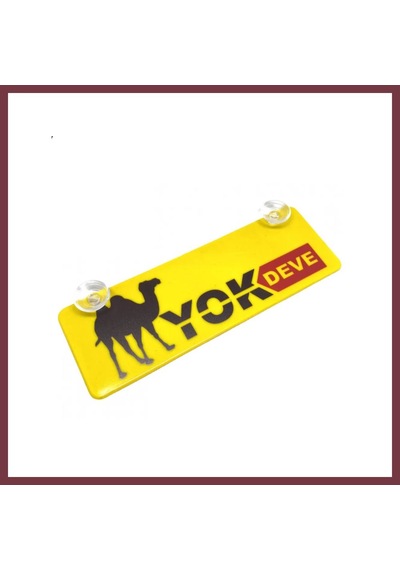 Storeşahin Yok Deve Yazılı Sarı Dekor Plaka Vantuzlu Cam Süsü 22x7.5cm Shn0720