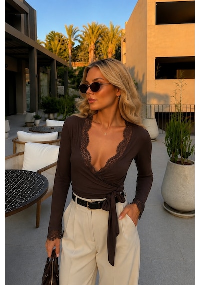 Black Fashion Kruvaze Bağlamalı Dantelli Kahverengi Bluz