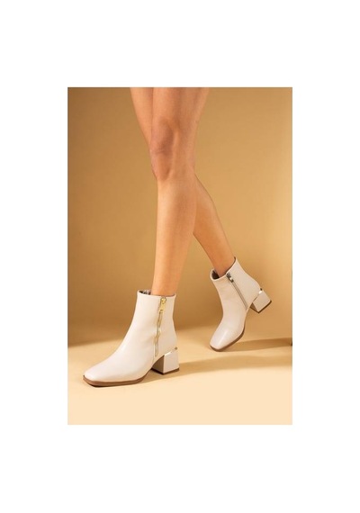 Papuçcity Snyrt 03392 Kadın 5 Cm Topuklu Bot Krem