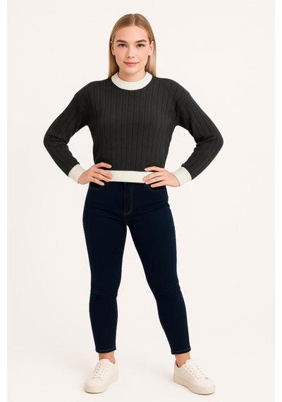 Hira Life Fashion Kadın Bisiklet Yaka Fitili Ve Şerit Detaylı Crop Triko Kısa Kazak Siyah Siyah Hira Life Fashion Kadın Bisiklet Yaka Fitili Ve Şerit Detaylı Crop Triko Kısa Kazak Siyah Siyah