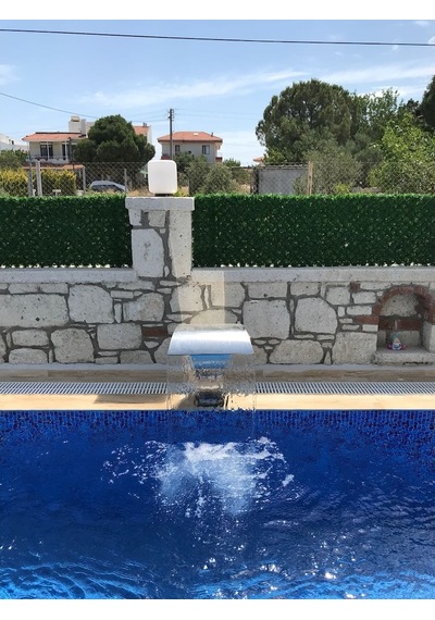 Havuz Kenarı Su PerdeleriSu ŞelalesiSu Perdesi 60 x 50 Aisi 304 Ka.