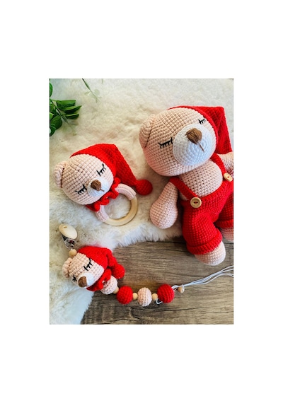 Adenya Sepeti Sepeti Masala Ayıcık Set Kırmızı Renk Örgü Amigurumi Oyuncak + Diş Kaşıyıcı + Emzik Askısı