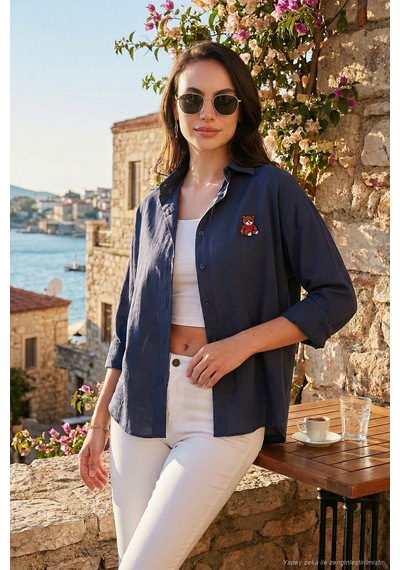 Lela Pamuk Karışımlı Regular Fit Ayıcık Işlemeli Bayan Gömlek 6773106 Lacivert