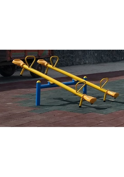 Çiftli Park Tahterevalli - Tahtaravalli 4 kişilik Beton Zemin