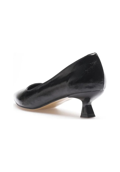 Trendella Kadın Siyah Kırışık Rugan Kısa Topuklu Stiletto Ayakkabı Tr20ms03c