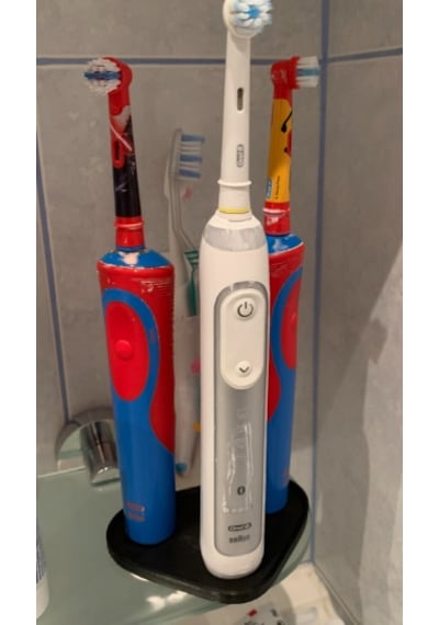 Oral B 3'lü Şarjlı Diş Fırça Stand
