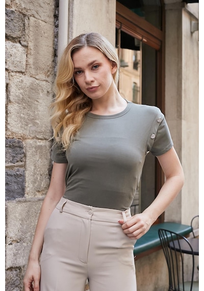 Jument Kadın Kaliteli Modal Kumaş Sıfır Yaka Düğme Aksesuarlı Kısa Kol T-shirt Bluz-haki Haki Jument Kadın Kaliteli Modal Kumaş Sıfır Yaka Düğme Aksesuarlı Kısa Kol T-shirt Bluz-haki Haki