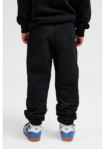 Hummel Pamuklu Loose Fit Logolu Elastik Paça Eşofman Altı Unisex Çocuk Eşofman Altı 232951-2001 Siyah Hummel Pamuklu Loose Fit Logolu Elastik Paça Eşofman Altı Unisex Çocuk Eşofman Altı 232951-2001 Siyah