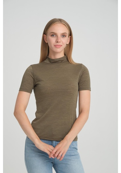 Alexandergardı Dik Yaka T-shirt B20-35912 001
