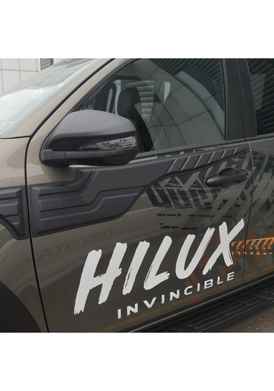 Toyota Hilux 2015-2020 Yıl Aralığı Uyumlu Yarasa Kapı Kaplama 4 Parça
