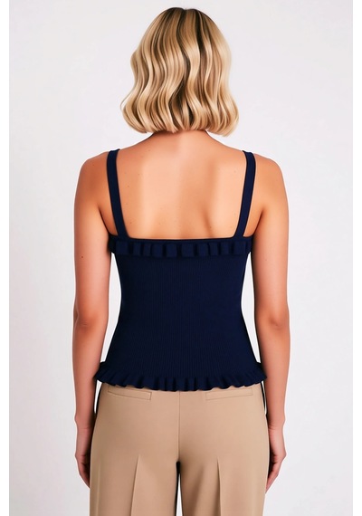Benerly Kadın Bluz Crop Havuz Yaka Kolsuz Fitted Kesim İnce Triko Düz Des Lacivert