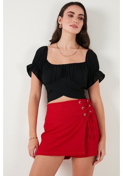 Lela Regular Fit Madonna Yaka Bağlama Detaylı Crop Bayan Bluz 6527017 Siyah