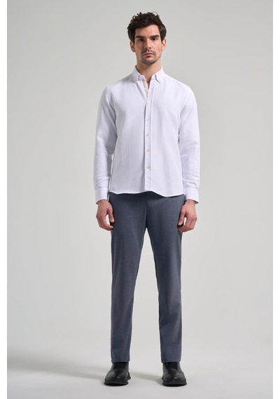 İmza Uzun Kol Desenli Armürlü Düğmeli Yaka Cepsiz Pamuklu Casual Slim Fit Gömlek 1004250206 Beyaz İmza Uzun Kol Desenli Armürlü Düğmeli Yaka Cepsiz Pamuklu Casual Slim Fit Gömlek 1004250206 Beyaz