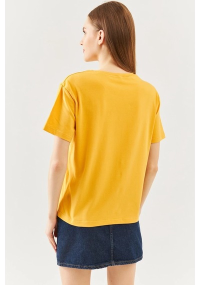 Kadın Oversize Rahat %100 Pamuklu Penye Bisiklet Yaka Kısa Kol Basic T-shirt Hardal