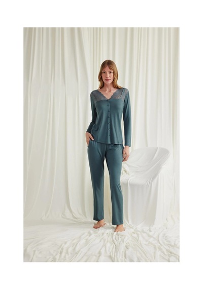 Aria's Closet Arias Closet Yakası Omzu Ve Paçası Dantelli Boydan Düğmeli Pijama Takımı Yeşil