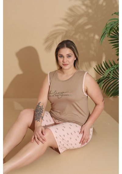 Eyfuze Kadın Milan Kumaş Büyük Beden Curve Baskılı Desenli Şortlu Pijama Takımı Bej