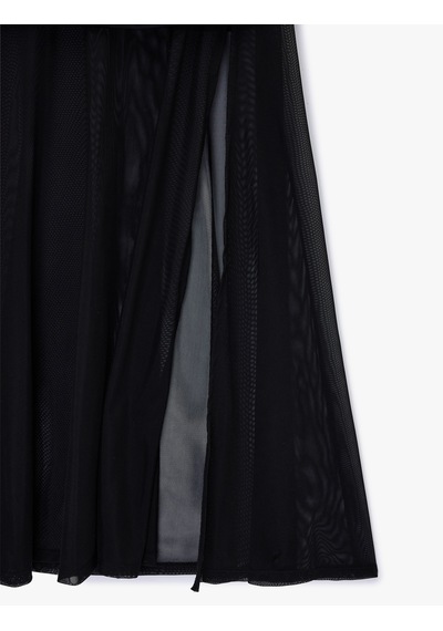 Koton Slim Fit Drapeli Sırt Dekolteli Halter Yaka Tül Detaylı Uzun Elbise Siyah 6sak80258ek Koton Slim Fit Drapeli Sırt Dekolteli Halter Yaka Tül Detaylı Uzun Elbise Siyah 6sak80258ek