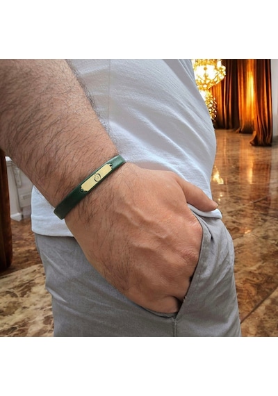 Archin Ö Harfine Özel Dikdörtgen Motifli Yeşil Derili 14 Ayar Altın Plakalı Hediye Bileklik-371harf Ö Archin Ö Harfine Özel Dikdörtgen Motifli Yeşil Derili 14 Ayar Altın Plakalı Hediye Bileklik-371harf Ö