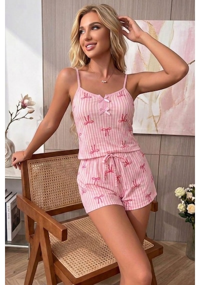 Bella Notte Yazlık Pembe Ekose Desenli Fiyonk Detaylı Askılı Şortlu Kadın Pijama Takımı