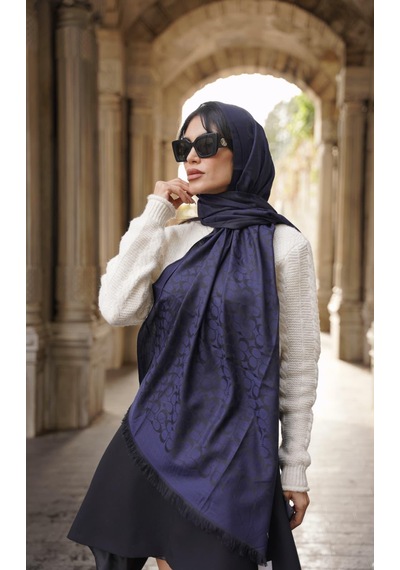 C Desen Yün İpek Şal İnce Kumaş Çift Taraflı Silk Scarfs Lacivert