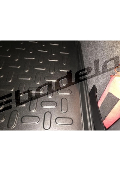 2010 Volkswagen Golf 6 Bagaj Havuzu Araca Özel 3D Badela Marka