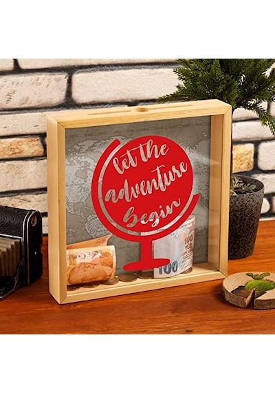 Macera Başlasın Tasarımlı Ahşap Kumbara - 24 X 24 X 4,5 Cm - Dekoratif Tablo Özellikli