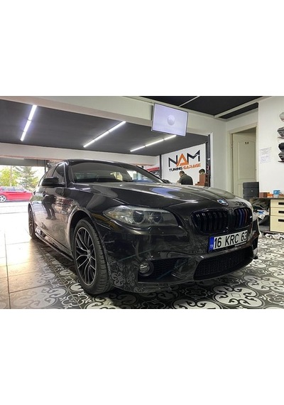 Bmw F10 Marşpiyel Lipi Alt Bıçak Parlak Siyah