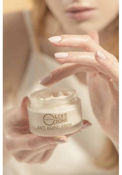 Olive Ozon Ozonlu Ve Hyaluronik Asitli  Cilt Bakım Kremi 50 Ml
