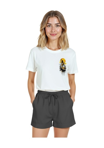 Kadın Beyaz Relaxed Fit %100 Pamuk Tişört Günbatımı Orman & Kay Beyaz