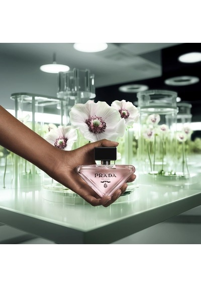 Prada Paradoxe Virtual Flower Edp 50 Ml Refillable Kadın Parfümü Diğer