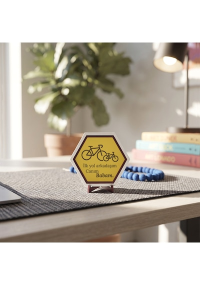 Canım Babam Yazılı Bisiklet Desenli İlk Yol Arkadaşım Modern Masaüstü Dekoratif Aksesuar 10x10 Cm, Sarı