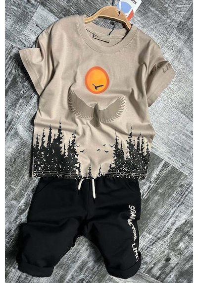 Riccotarz Erkek Çocuk Ağaç Ve Güneş Baskılı T-shirt Yazı Detaylı Bej Şortlu Takım Bej