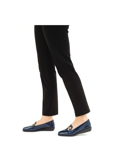 Relax Anatomic Kadın Hakiki Deri Comfort Ayakkabı 611 E2701-03 Bn Ayk Sk22/23 Navy Blue Lacivert Relax Anatomic Kadın Hakiki Deri Comfort Ayakkabı 611 E2701-03 Bn Ayk Sk22/23 Navy Blue Lacivert