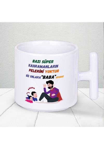 Bazı Kahramanların Pelerini Yoktur Biz Onlara Baba Diyoruz Yazılı Babalar Günü T Kupa Bardak Beyaz