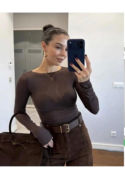Pantofashion Kayık Yaka Modal Kaşmir Ultra Hafif Bluz Kahverengi