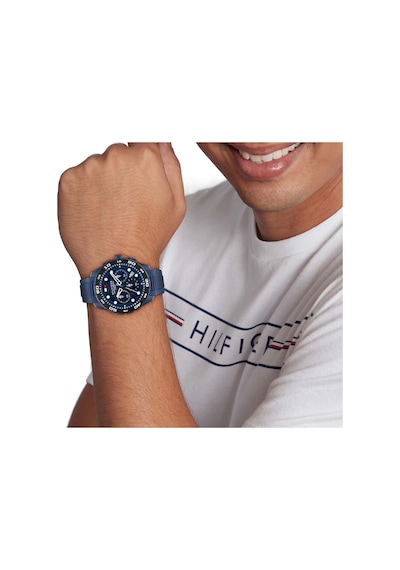 Tommy Hilfiger Th1792232 Erkek Kol Saati Lacivert